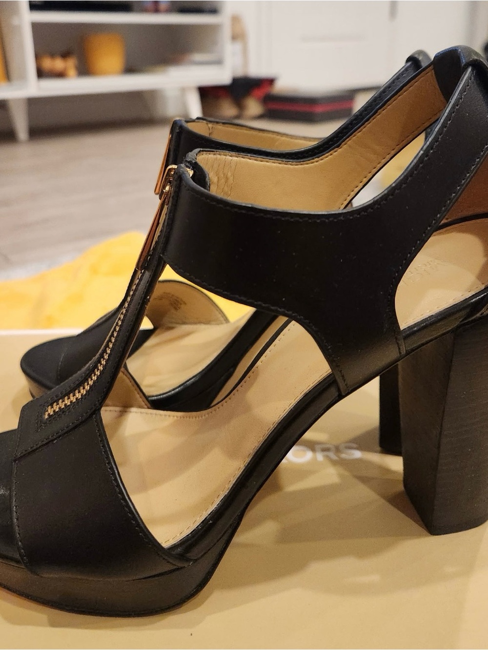 Michael Kors Black Leather T-Strap Block Heels with Gold Zippers - Picture 2 of 2